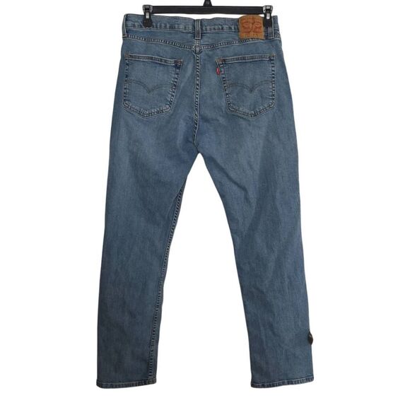 Levi Strauss & Co Men's Size 36x32 Light Rinse Relaxed Jeans - Picture 4 of 6